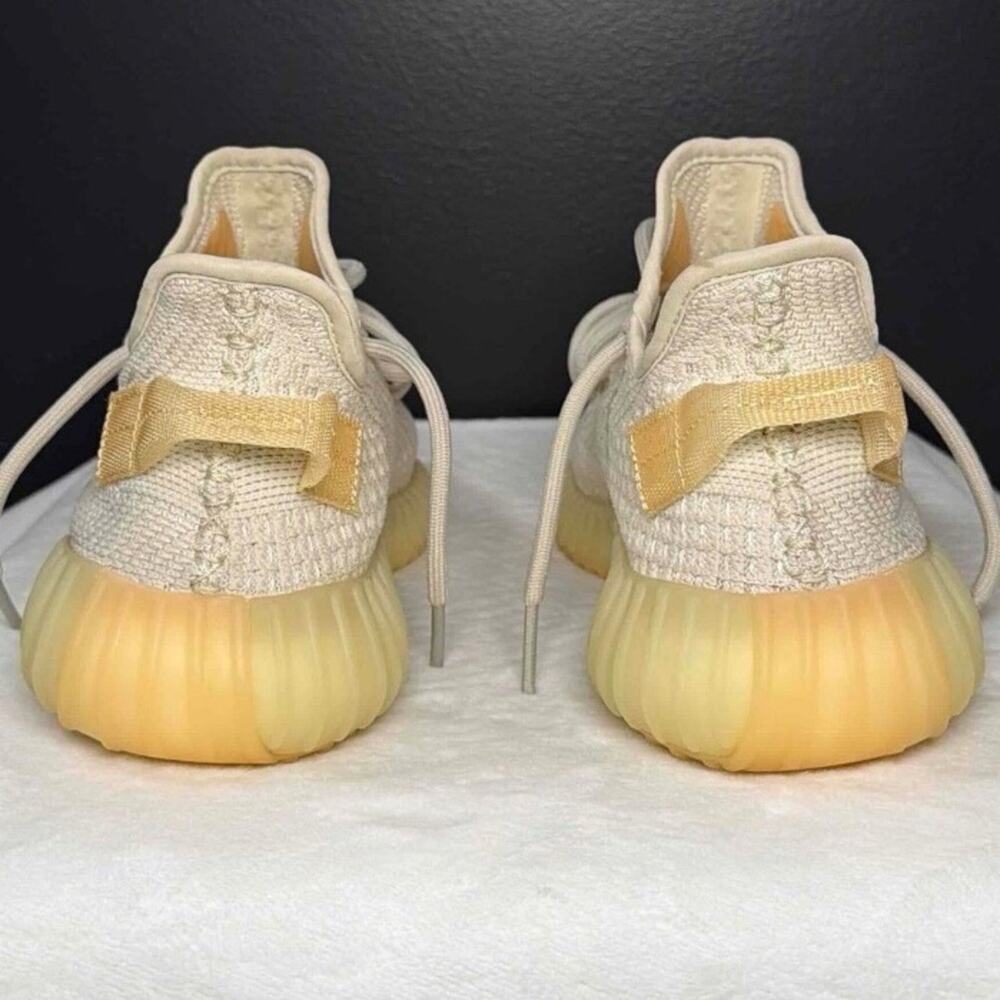 Adidas Yeezy Boost 350 V2 'Light' | GY3438 | 7Y\M/8.5W - Picture 12 of 14